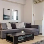 Bright & Elegant 2Bd Apt W/ View