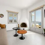 Mirabilia, Unique View Meets True Elegance