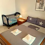 City Melody Apartment With Private Parking