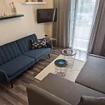 Cozy Apartm.Near Metro Ag.Marina
