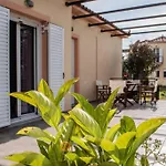Phyllida Guest House - M4