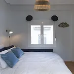 Cozy Loft With Private Terrace In The Heart Of Koukaki, Athens