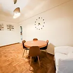 Spacious Family Apartment Anno Patisia 339