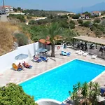 Kasteli Hotel