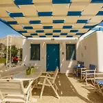 Perissa 2 Bedrooms 4 Persons Cycladic House By Mps