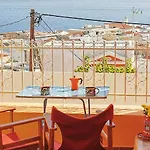 Ναυσικά Στην Ερμούπολη