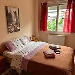 Capital Apartment Next To Metro Station With Parking Spot To Explore Athens