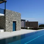 Paros-Memories-Neubau-Villen, Sportpool