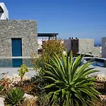Paros-Memories-Neubau-Villen, Sportpool