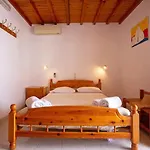 Irida Rooms Mykonos Town