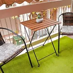 Harmony Apartment In Athens