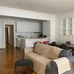 Apartment In Fancy Athenian Neighbourhood
