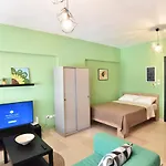 No15 Central Apartment