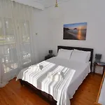Zeusplace Georgia House