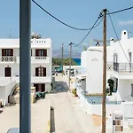 Flerianos Studios Naxos