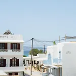 Flerianos Studios Naxos