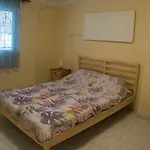 Modern Cozy Apartment In Kalamaria