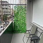 E2G Urban Stay With Balcony