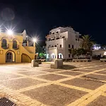 White House Hotel-Apart