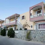 Roumeliotis House