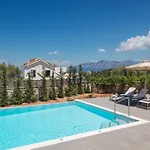 Villa Taphian