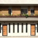 Apertura Minima Living Space Next To Sea