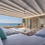 Villa Ostraco, Beachfront House 50M From The Beach