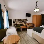 Fardi Residence Guesthouse