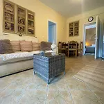 Amarienitas Suites