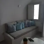Cueva House