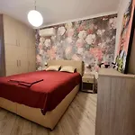 Luxury & Modern Apartment
