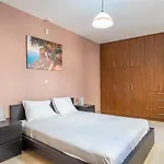 2 Bedroom Renovated Apartment With A View
