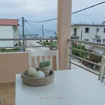 Nora Seaside Family Apartment