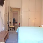 The Traditional Athenian House For 6, Near Metro