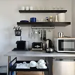 Rooftop Studio Apt Near Metro Cholargos - 5 Min Walk