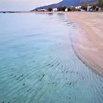 Meli Apartments Near Sea Side