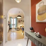 Pausaniou8