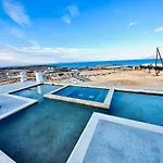 Aeris Suites Pori Jacuzzi Villa