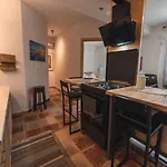 Akava Garden House