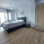 Pine Lodge