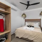 Orama Suites Milos