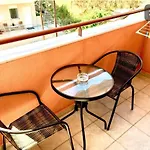 Ismini Cozy Rooms