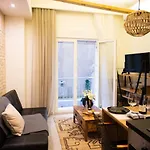 Cozy Central Apartment