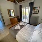 2 Bedroom Palm Retreat Sea & Mountain View