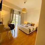 2 Bd Apt In Koukaki 8' Away From Acropolis