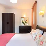 Rani Apartments