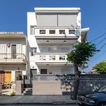 Eros Luxury 2Bd Apartment