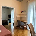 Sunny Apartment In Koukaki - Excellent Spot