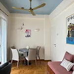 Sunny Apartment In Koukaki - Excellent Spot
