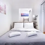 Glamorous Apt In Kolonaki